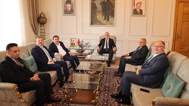 Başkan Büyükkılıç, Sivas’ta Oran Yönetim Kurulu Toplantısı’na katıldı