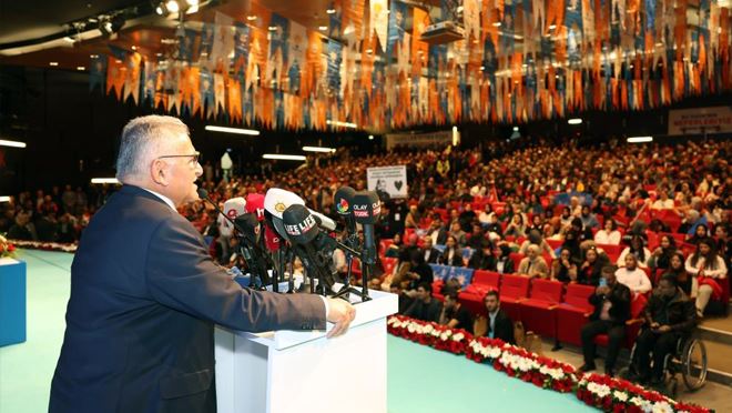 Büyükkılıç, AK Parti Genişletilmiş İl Danışma Meclisi Toplantısına Katıldı