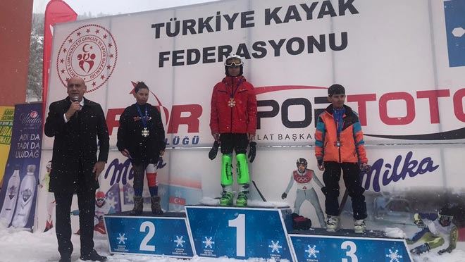 Ömer Faruk Karadoğan Türkiye Şampiyonu