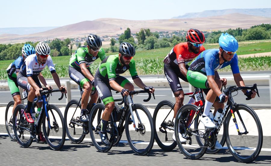 Erciyes’te Uluslararası Bisiklet Yarışları devam ediyor