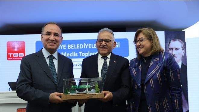  Büyükşehir Belediyesi 2022 yılında 11 ödül aldı