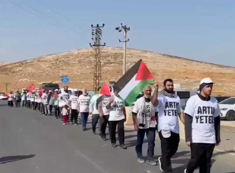 Filistin yürüyüş kafilesi, Suriye sınırında geri çevrildi
