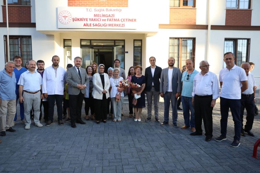  Aile Sağlığı Merkezi ve Kapalı Pazaryeri Hizmete Açıldı