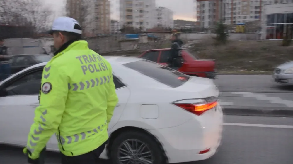 Kayseri polisi trafik magandalarına geçit vermiyor