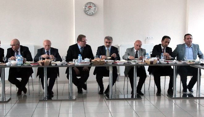 ENERJİ VE TABİİ KAYNAKLAR ESKİ BAKANI TANER YILDIZ: