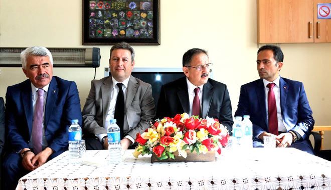 AK PARTİ KAYSERİ MİLLETVEKİLİ ADAYI MEHMET ÖZHASEKİ: