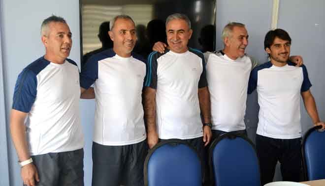 DEMİRÖZÜ İLE YOLLAR AYRILDI