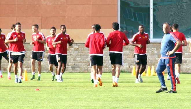 KAYSERİSPOR´DA DEVRE ARASI OPERASYONU HAZIR