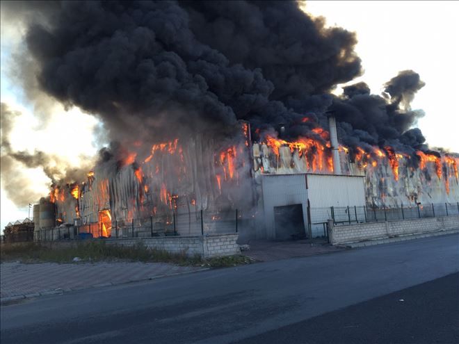 OSB´DE  KORKUTAN  YANGIN