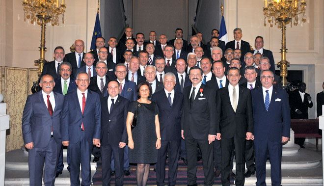 HİSARCIKLIOĞLU FRANSIZ DEVLET NİŞANI ALDI