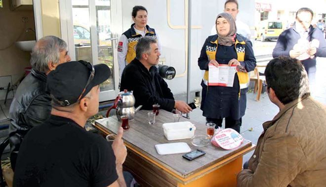 AMBULANSLARIN GEÇİŞ ÖNCELİĞİNE ÖZEN GÖSTERİLMESİ İÇİN