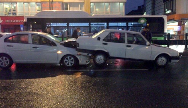 KAZAYI GÖRENLER ŞAŞTI KALDI