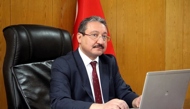 ERÜ TIP FAKÜLTESİ DEKANI VE REKTÖR ADAYI PROF. DR. MUHAMMET GÜVEN: