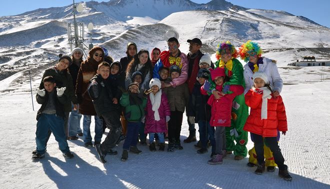 HACILAR BELEDİYESİ KİMSESİZ ÇOCUKLARI AĞIRLADI