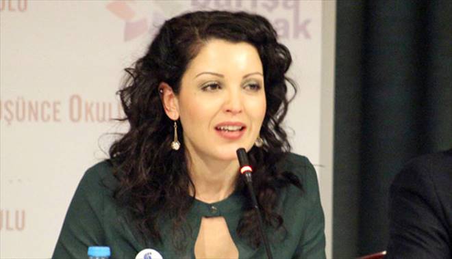 GAZETECİ NAGEHAN ALÇI