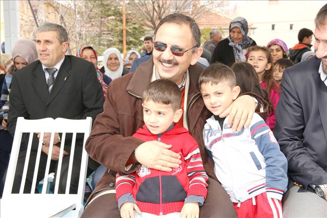 Mehmet Özhaseki, Felahiye ilçesinde halka seslendi