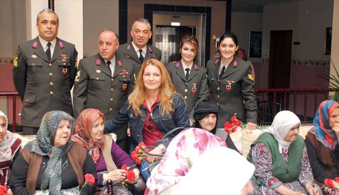 İL JANDARMA KOMUTANLIĞI PERSONELİNDEN 