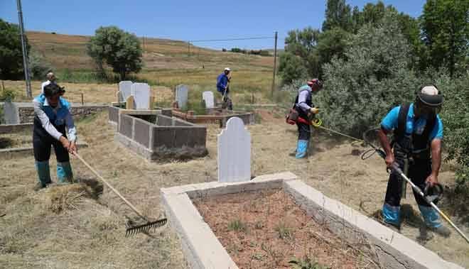 BAŞKAN ÇOLAKBAYRAKDAR