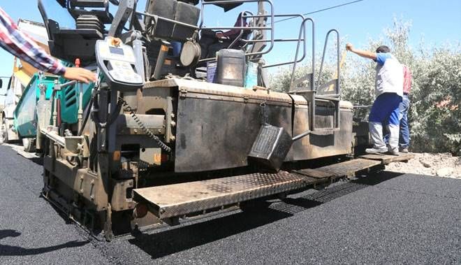 DOĞALGAZ DÖŞENEN YOLLARDA