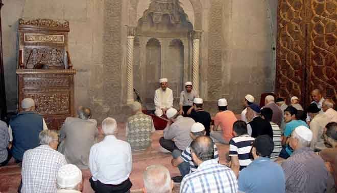 DEMOKRAT PARTİ´DEN AHDE VEFA