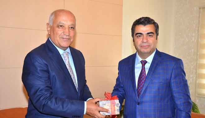 TÜRK KIZILAYI GENEL BAŞKANI AKAR