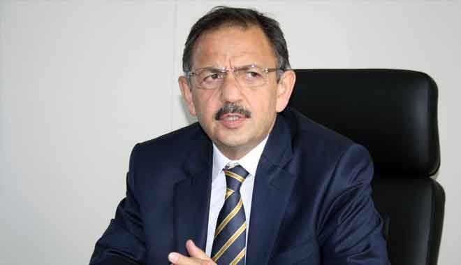 AK PARTİ MİLLETVEKİLİ MEHMET ÖZHASEKİ ŞEHİT AİLESİNE SABIR DİLEDİ