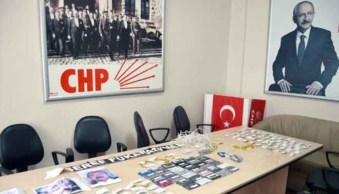CHP İL BİNASI´NA