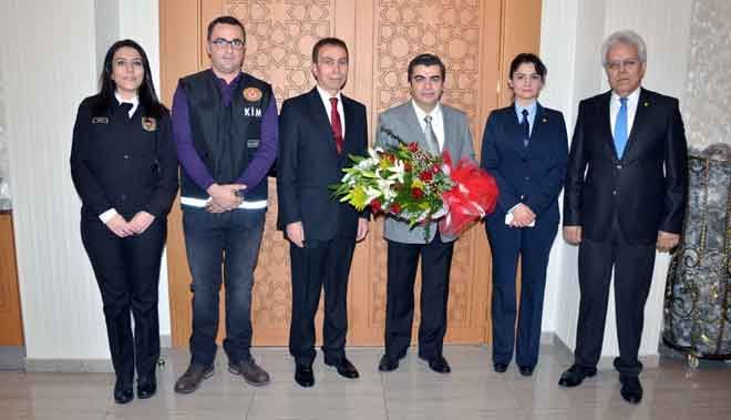 VALİ DÜZGÜN´E ?26 OCAK DÜNYA GÜMRÜK GÜNÜ? ZİYARETİ