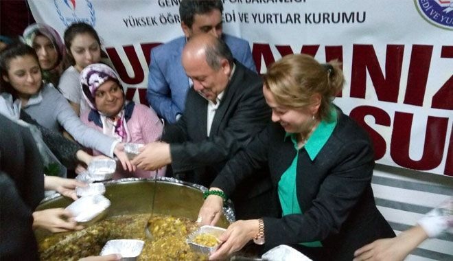 MELİKGAZİ KIZ ÖĞRENCİ YURDU´NDA