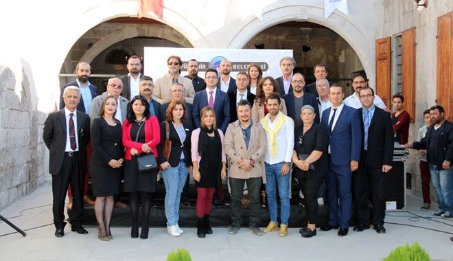 TARİHLE SANAT BİRLEŞTİ