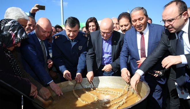 BAŞKAN ÇOLAKBAYRAKDAR