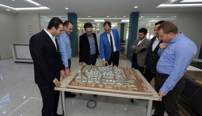 SAHABİYE´DE GÖRÜŞMELER BAŞLIYOR