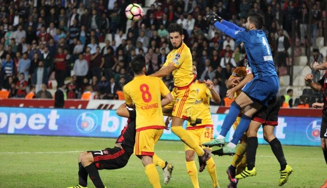 KAYSERİSPOR´DAN MUHTEŞEM GERİ DÖNÜŞ