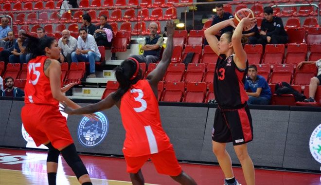 BELLONA AGÜ YÜZÜNÜ LİGE ÇEVİRDİ