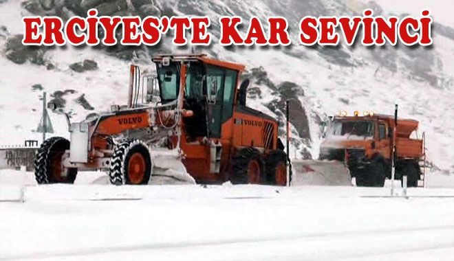 ERCİYES´TE KAR SEVİNCİ