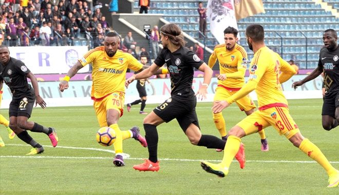 KAYSERİSPOR´U SON DAKİKA GOLÜ YIKTI
