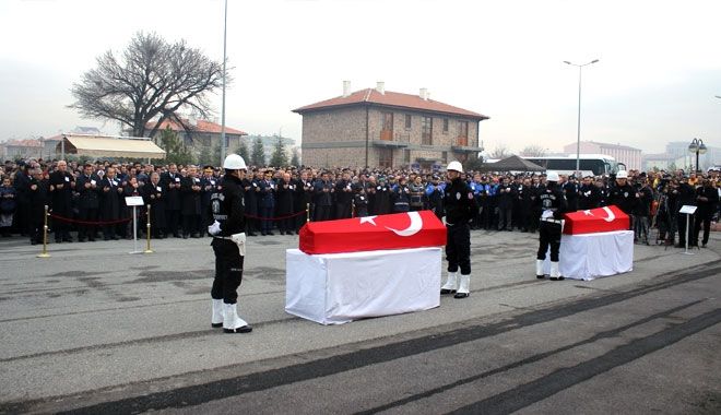 KAYSERİ´NİN ŞEHİTLERİ YAN YANA UĞURLANDI