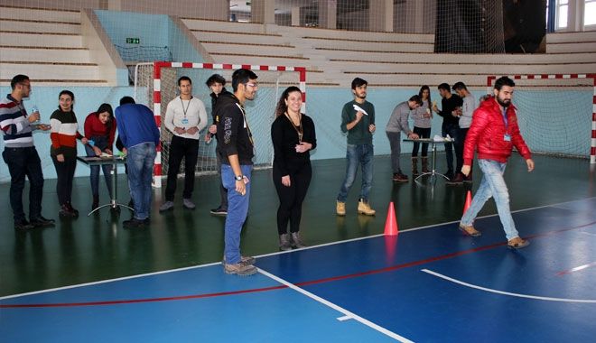 ERÜ´DE UÇAK KAĞIT