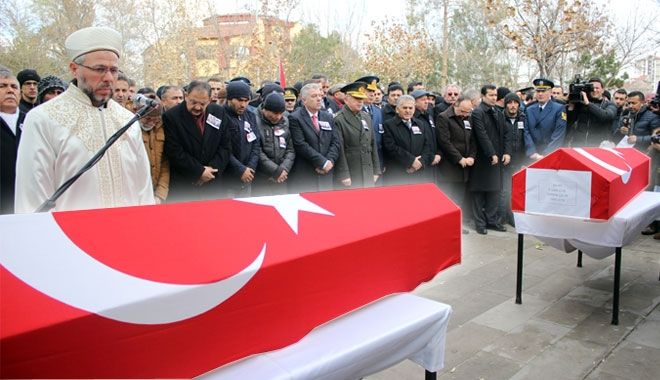 FIRAT KALKANI ŞEHİTLERİ YAN YANA UĞURLANDI
