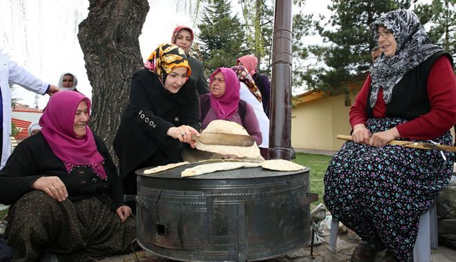 KOCASİNAN´DA HANIM ELİ