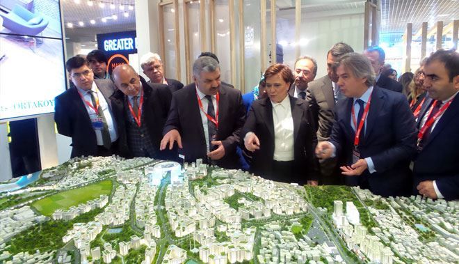 BAŞKAN ÇELİK GAYRİMENKUL FUARI´NDA