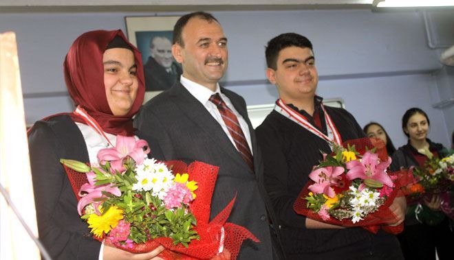 TÜBİTAK PROJE YARIŞMASI´NDA