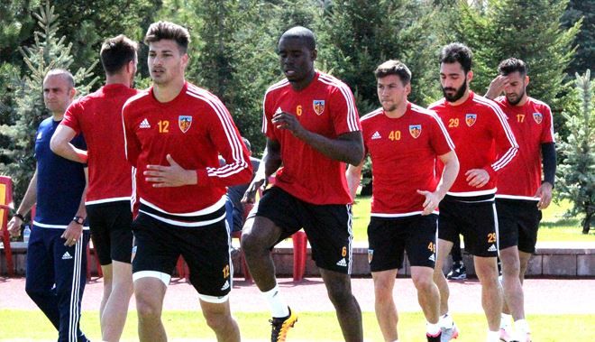KAYSERİSPOR İÇİN TEHLİKE ÇANLARI ÇALIYOR
