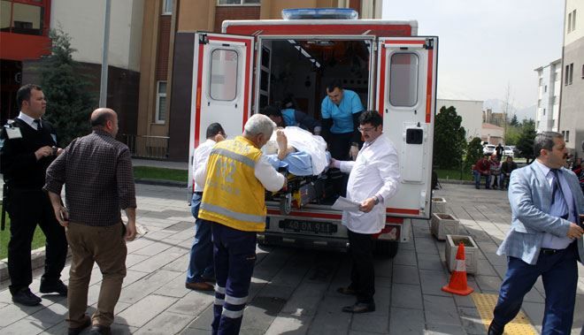 KALP KRİZİ GEÇİREN ERZİNCAN BELEDİYE BAŞKANI