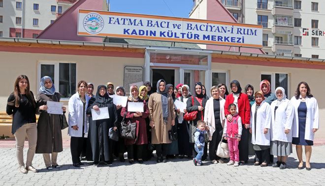 EMEL PALANCIOĞLU´DAN