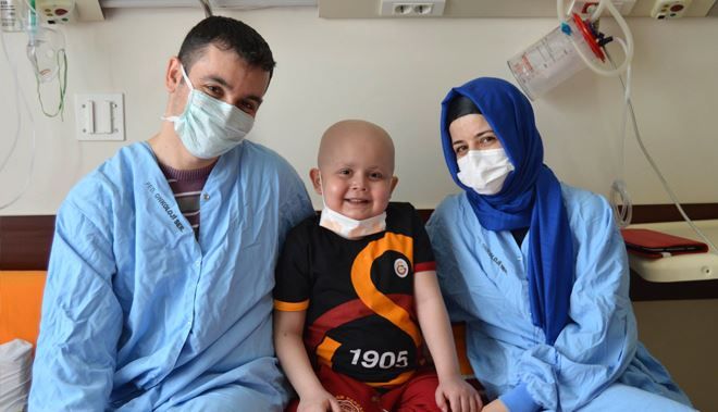 LÖSEMİ HASTASI MİNİK EREN İYİLEŞİNCE KABE´YE GİTMEK İSTİYOR