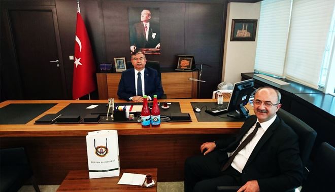 BAŞKAN ŞİNASİ GÜLCÜOĞLU