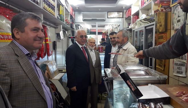 BAŞKAN HİÇYILMAZ VE YÖNETİM KURULU,