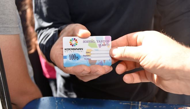 İHTİYAÇ SAHİPLERİNİN BAYRAM ALIŞVERİŞİ