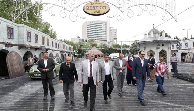 BAŞKAN ÇELİK, RAMAZAN SOKAĞI´NDA İNCELEMELERDE BULUNDU